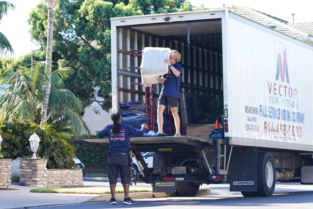 Santa Ana moving company