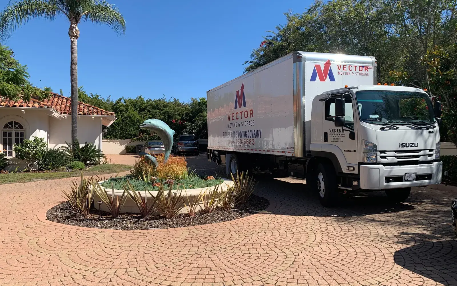 Vector Moving and Storage truck prepared for a San Diego to Las Vegas interstate move